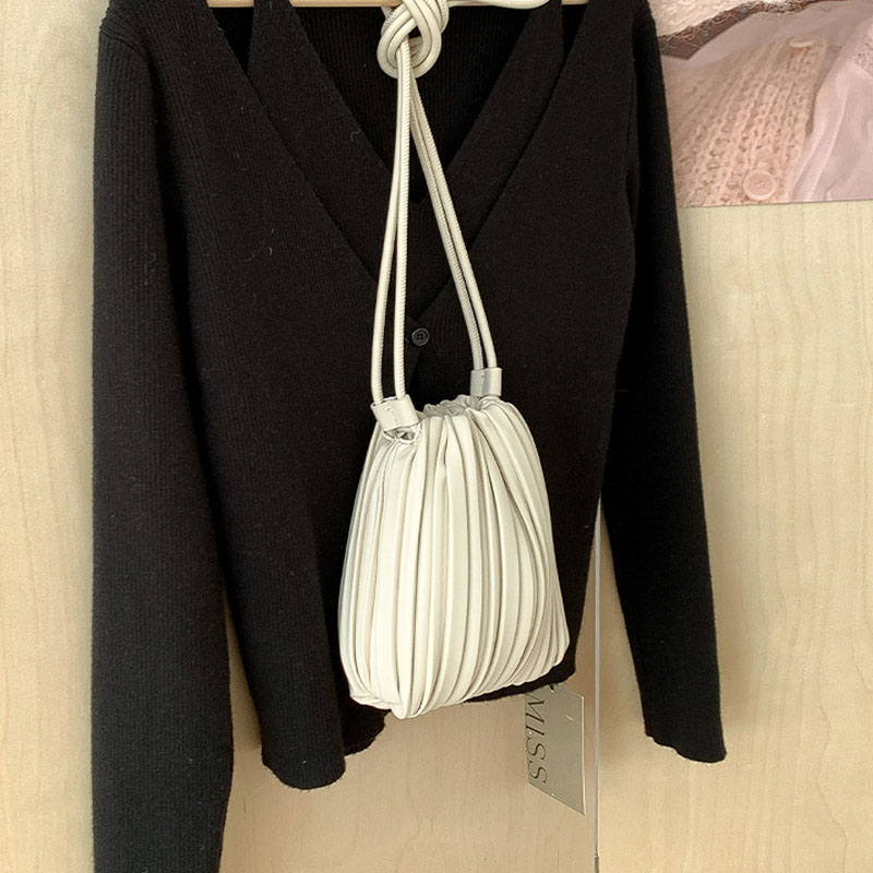 PU Leather Small Square Crossb - Luxury Bags Korea 评论和价格
