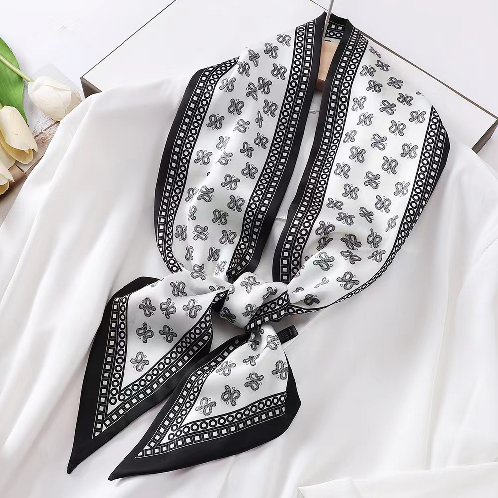 Luxury Zebra Print Silk Square - Luxury Bags In China 评论和价格