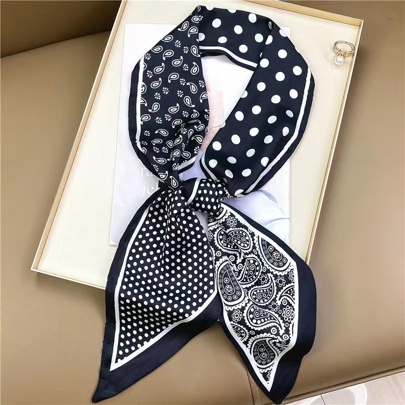 Luxury Zebra Print Silk Square - Luxury Bags In China 评论和价格