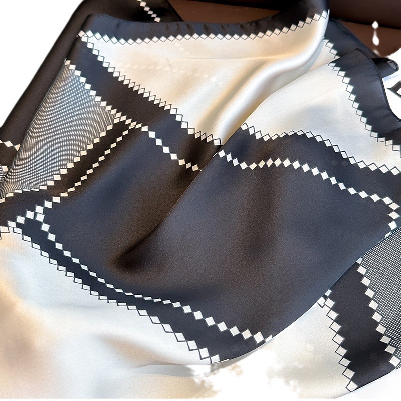 New Luxury Horse Pattern Silk  - Luxury Bags In China 评论和价格
